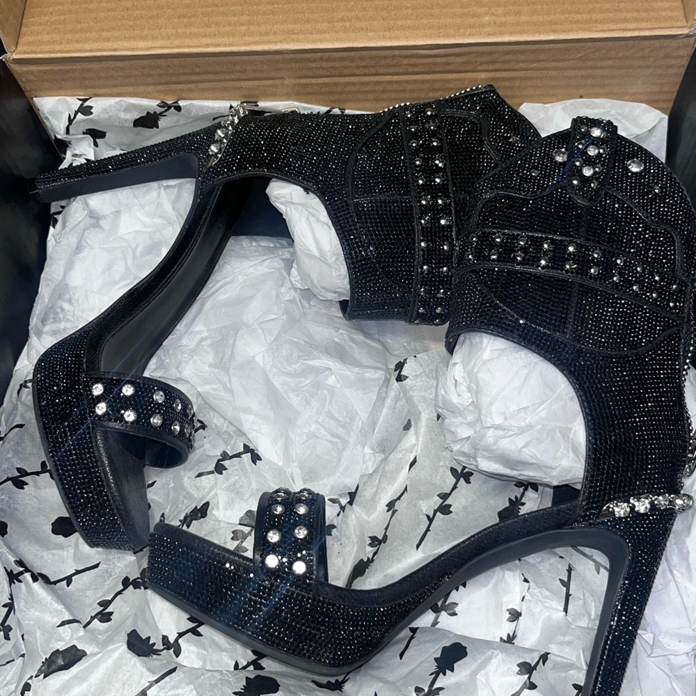 Elegant Black Rhinestone Women's Heels